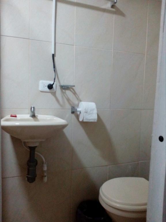 Hostal Balcony Popayan Bagian luar foto