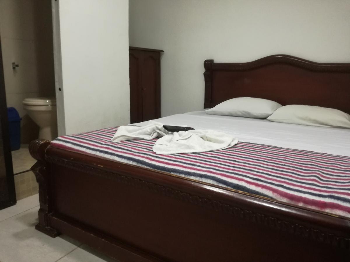 Hostal Balcony Popayan Bagian luar foto